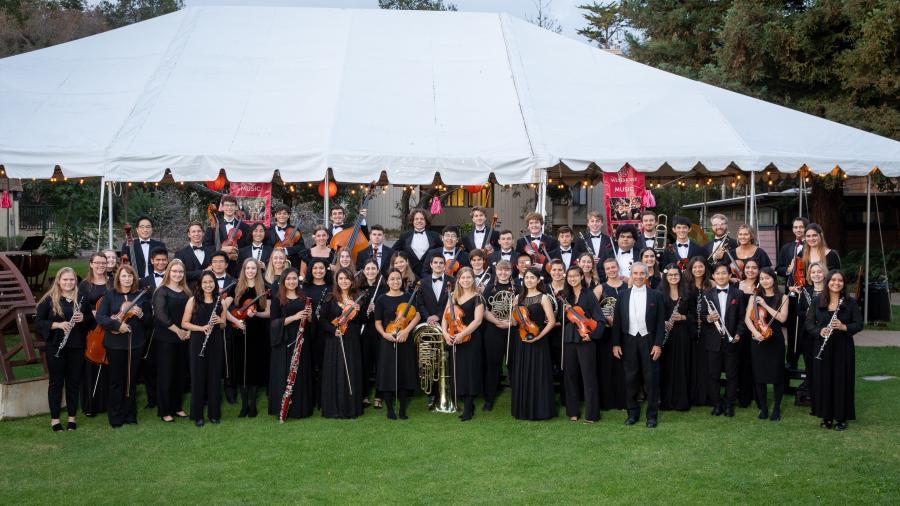 Orchestra Returns Live for ‘Four Seasons’