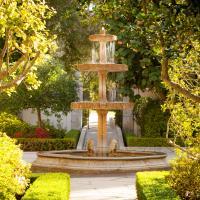 campus fountain