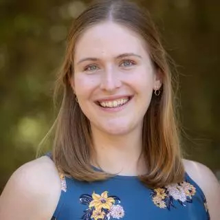 Christine Seibert Headshot