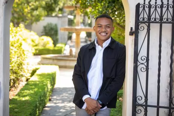 Alumni Profiles: Jonathan Lee